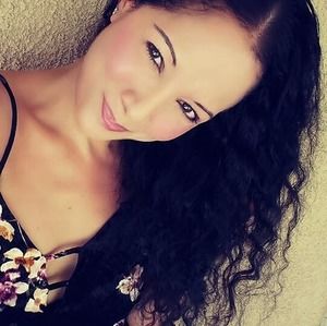 Meet your Posher, Arlette